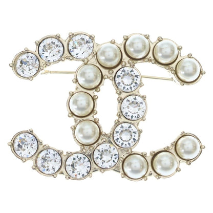 Chanel CC Logo Brooch Pin Badge Gold White Rhinestone Faux Pearl
