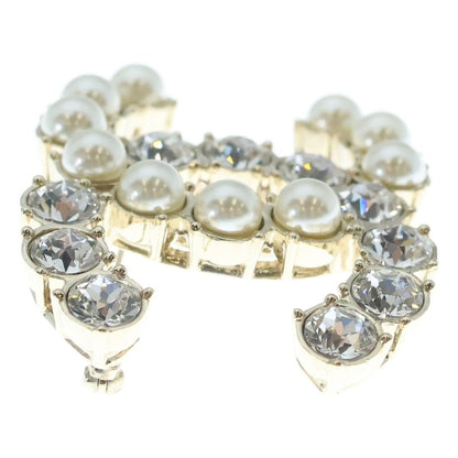 Chanel CC Logo Brooch Pin Badge Gold White Rhinestone Faux Pearl — view 4