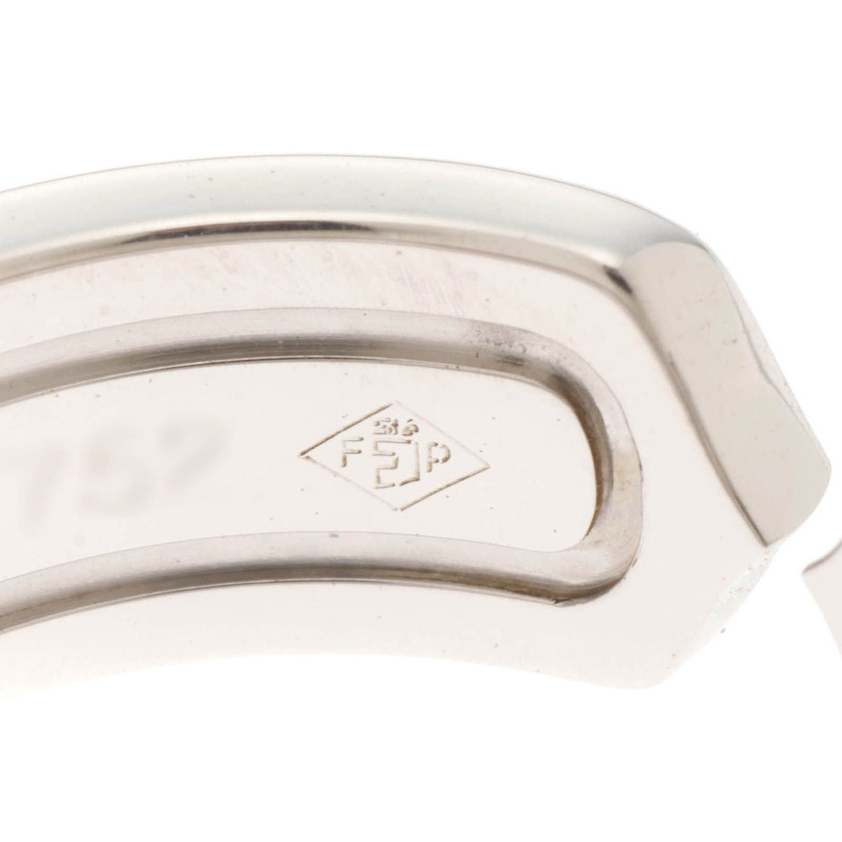 Cartier C2r WG D 49 Ring — view 4