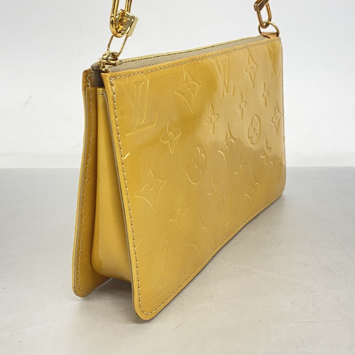 Louis Vuitton Pouch Vernis Lexington Beige — view 2