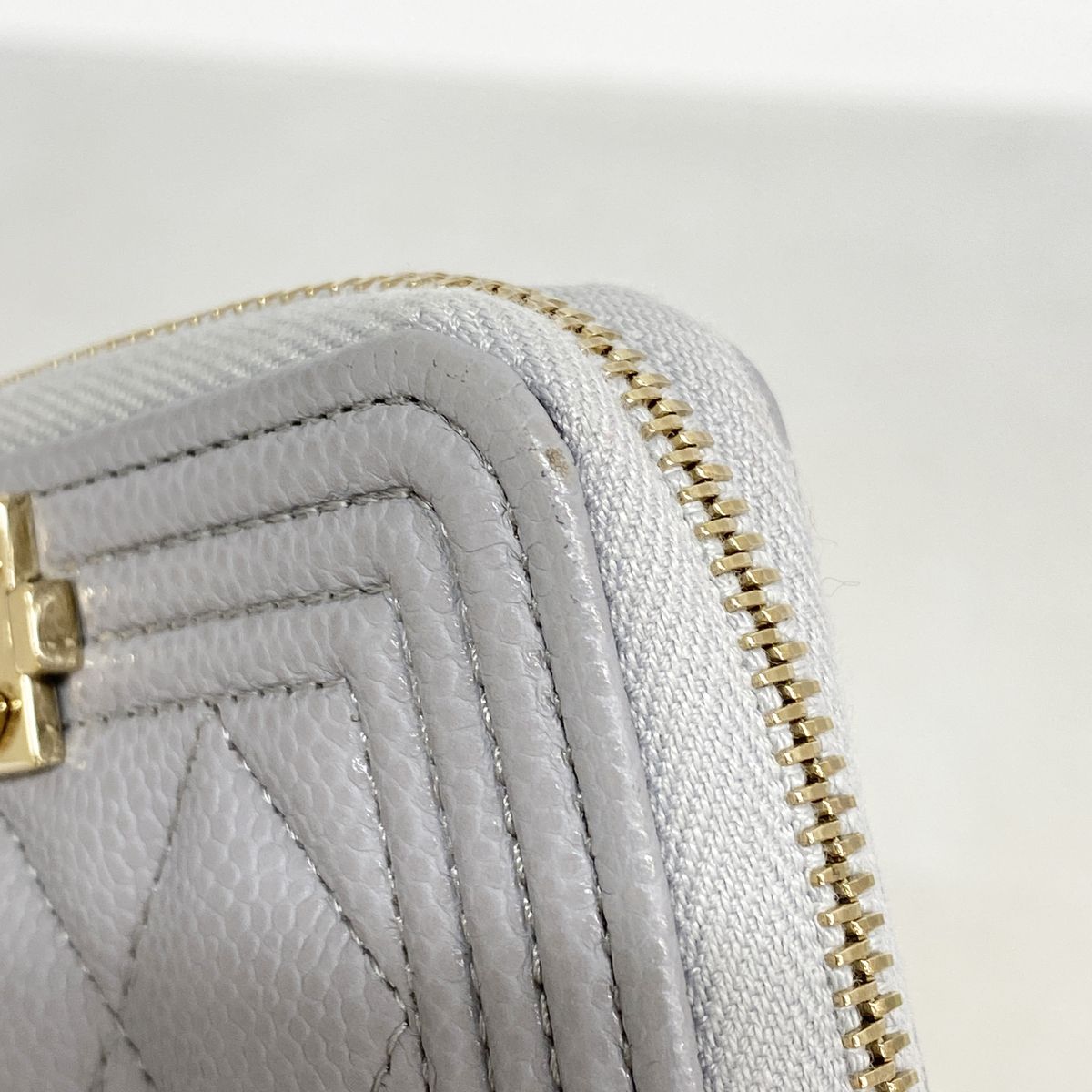 Chanel Coin Purse Boy Caviar Leather Gray Champagne Gold — view 5