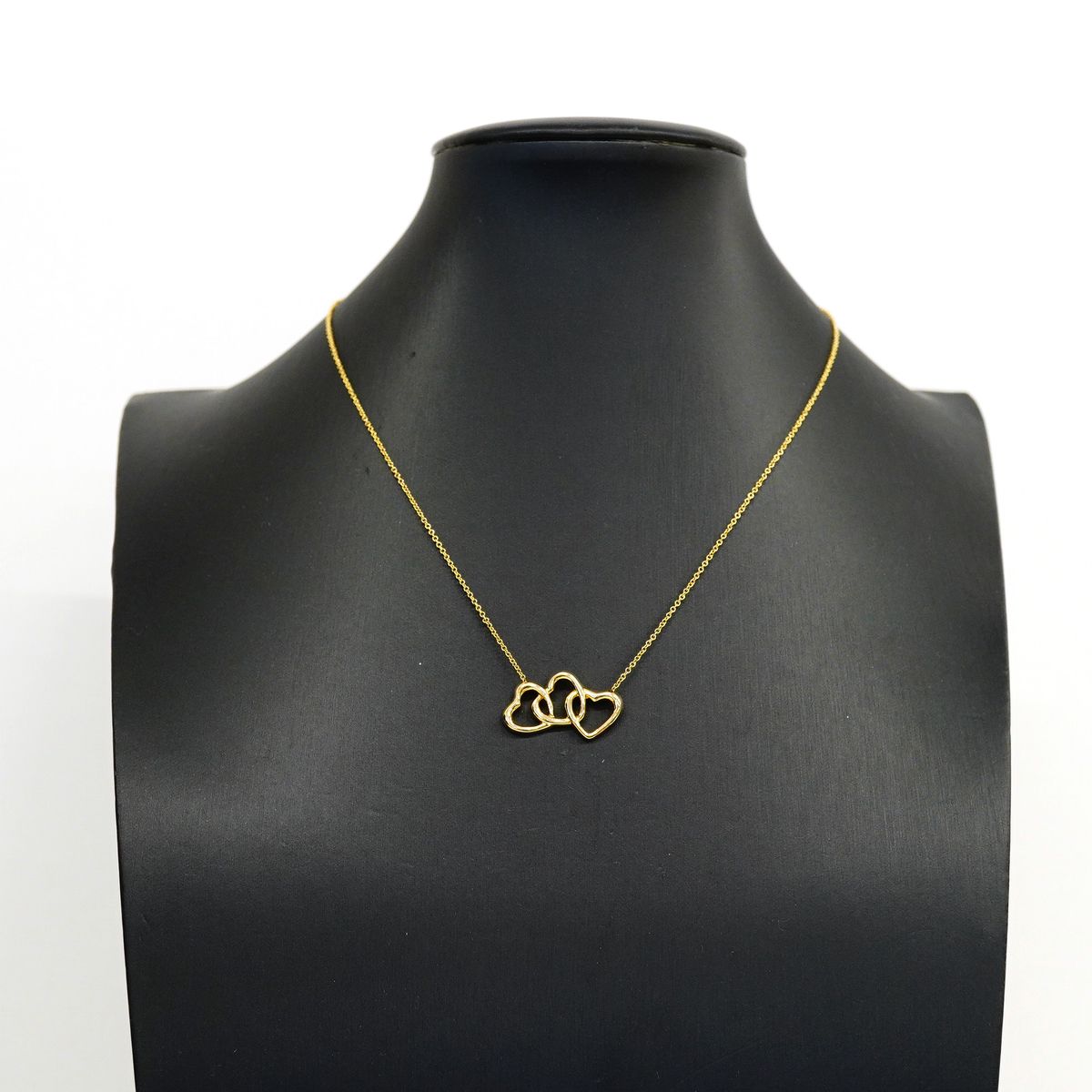Tiffany & Co Necklace Triple Heart 18k Yellow Gold — view 7