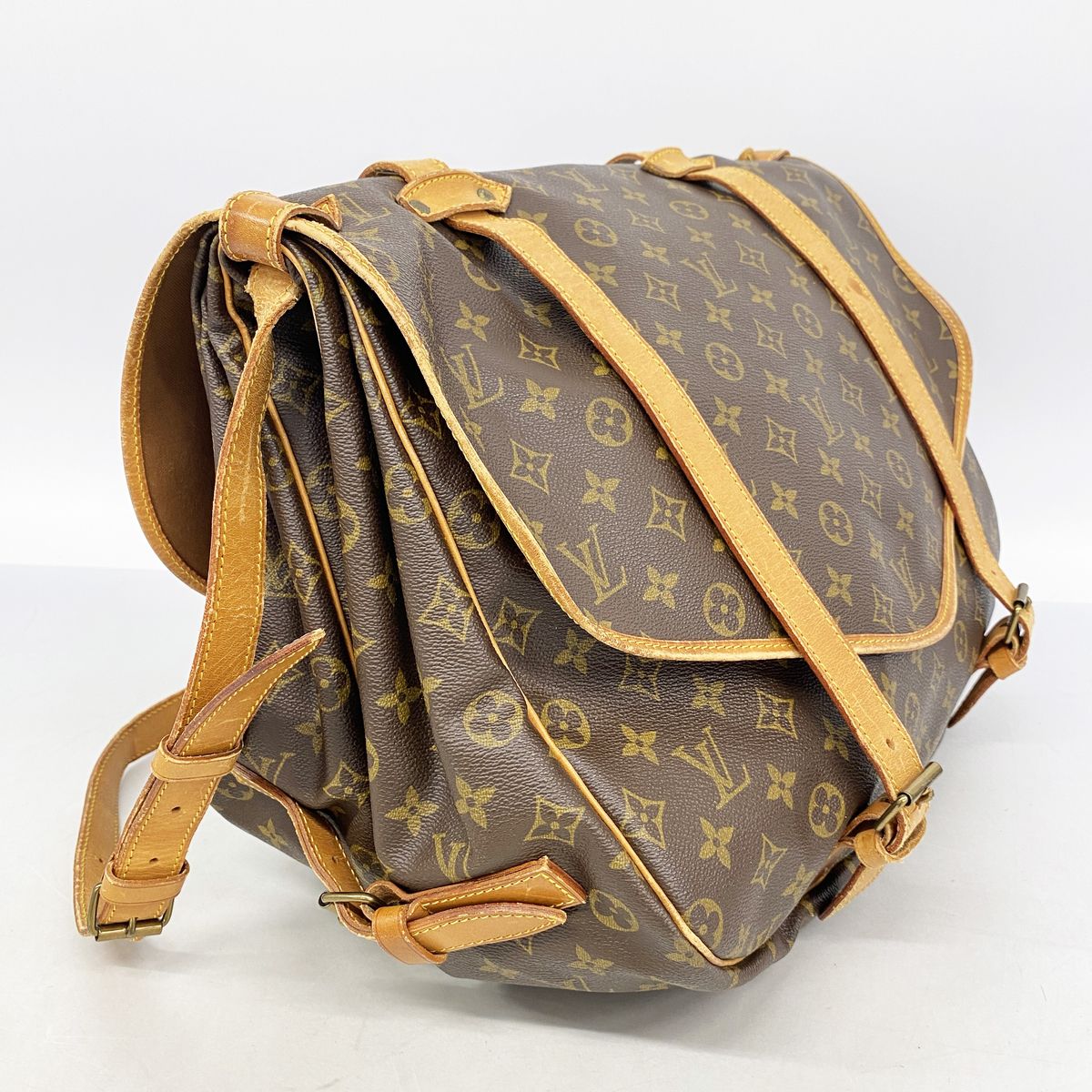 Louis Vuitton Shoulder Bag Monogram Saumur 43 Brown — view 2