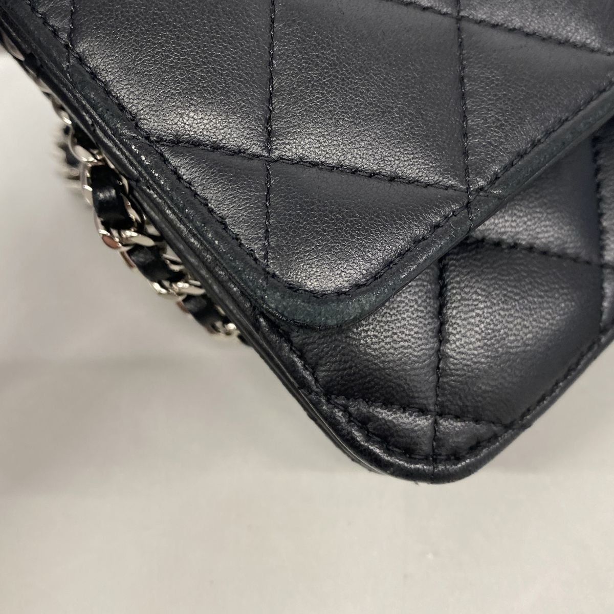 Chanel Wallet on Chain Quilted Lambskin Black Silver Shoulder Bag — view 6