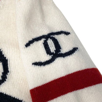 Chanel Knit Sweater Penguin Print Crew Neck Wool Ivory Red 42 — view 8