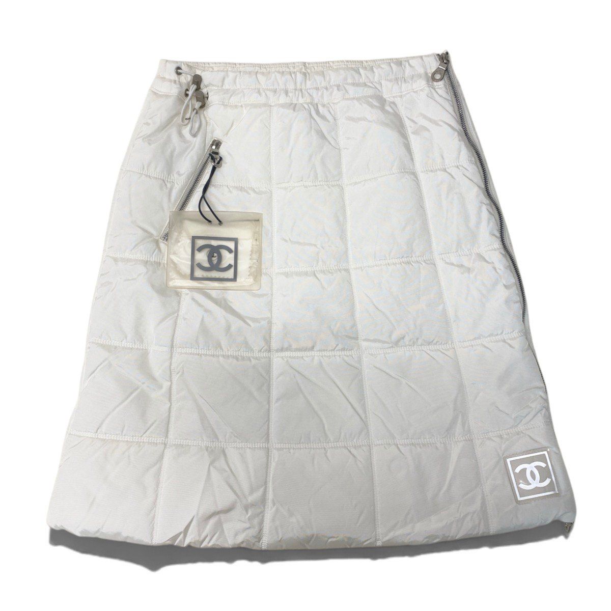 Chanel Sport 00A CC Logo Quilted Skirt Vintage CC White 34 — view 2