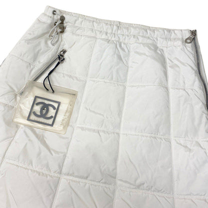 Chanel Sport 00A CC Logo Quilted Skirt Vintage CC White 34 — view 4
