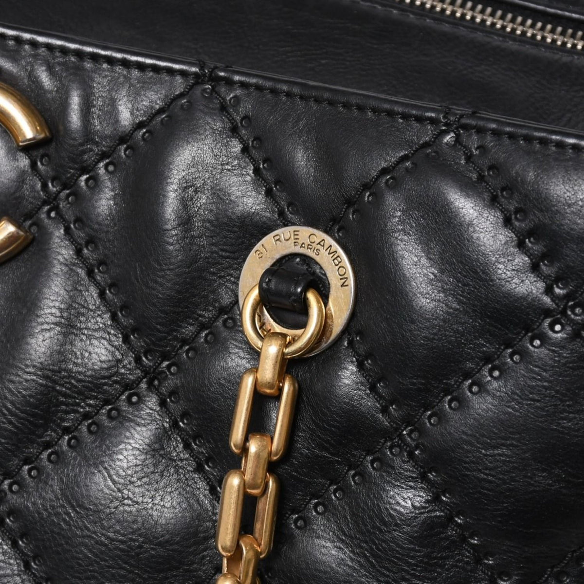 Chanel Chain Tote Bag CC Logo Quilted Leather Black Gold — view 6