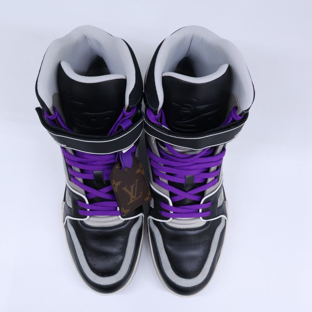 Louis Vuitton LV High Top Trainer Sneakers 9.5 — view 6