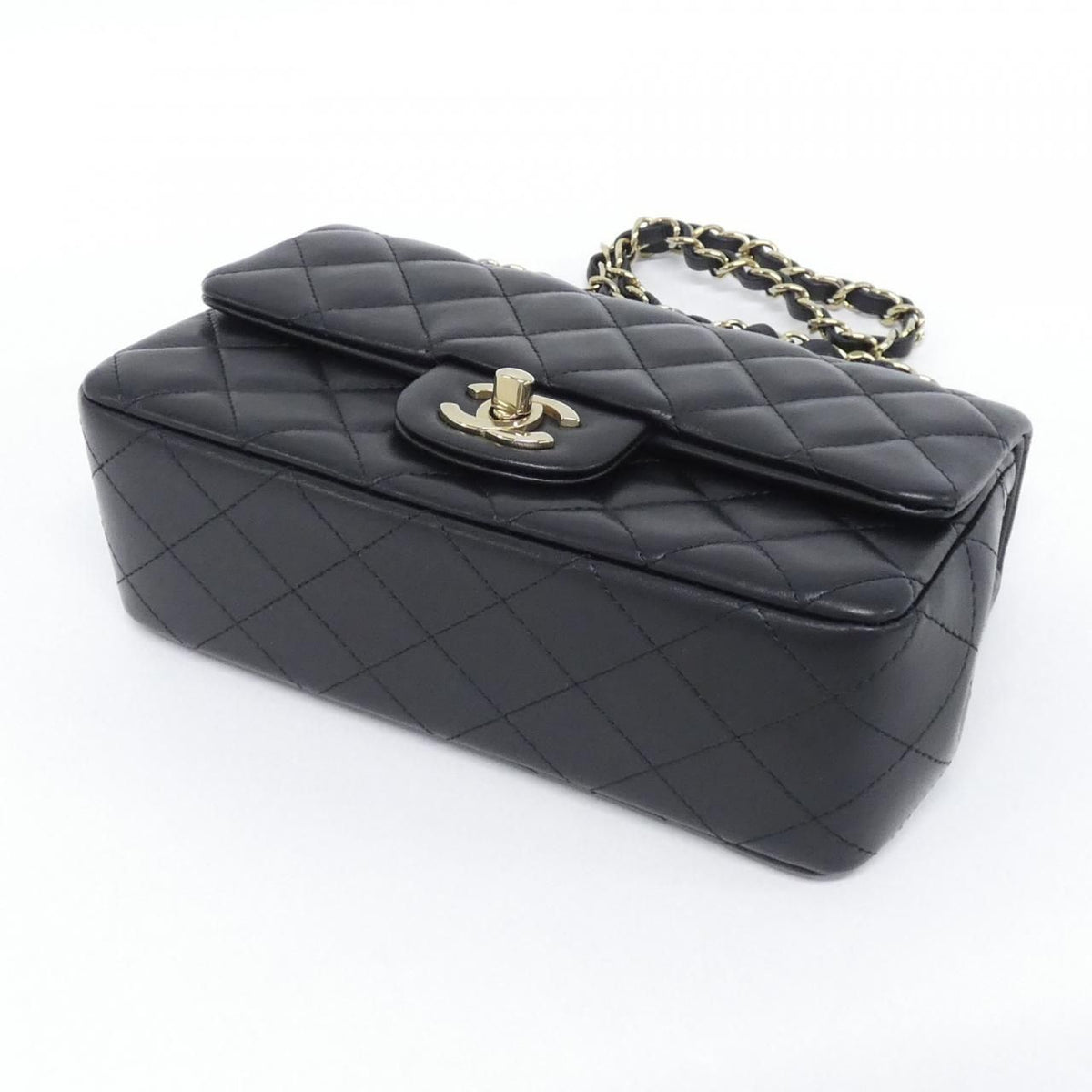 Chanel Shoulder Bag Black — view 3