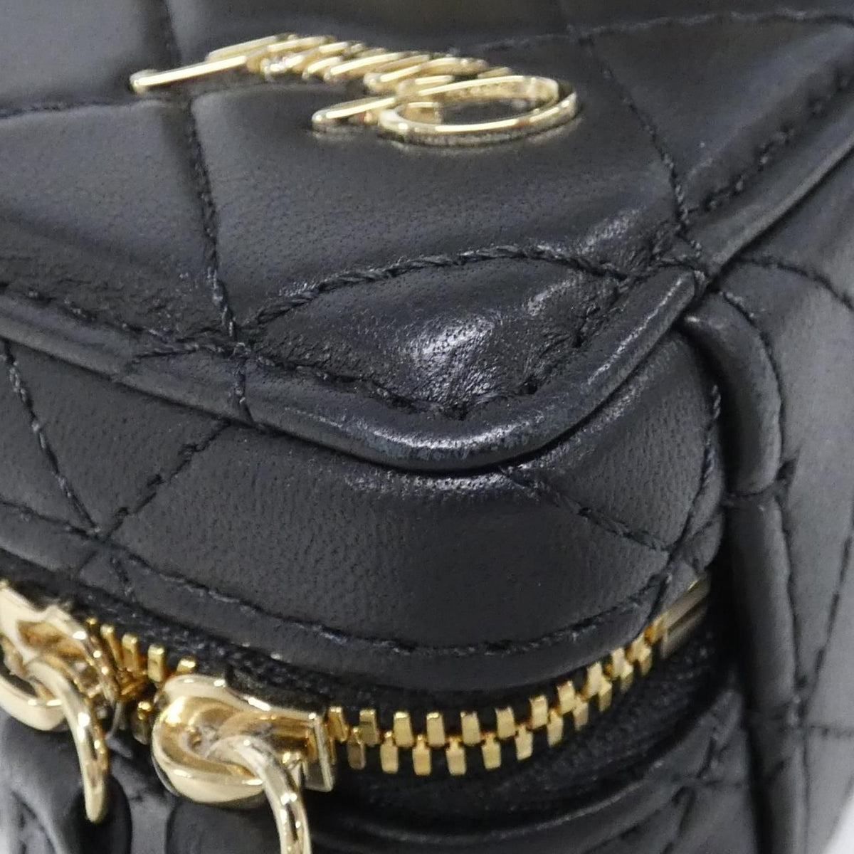 Chanel Shoulder Bag Black — view 3