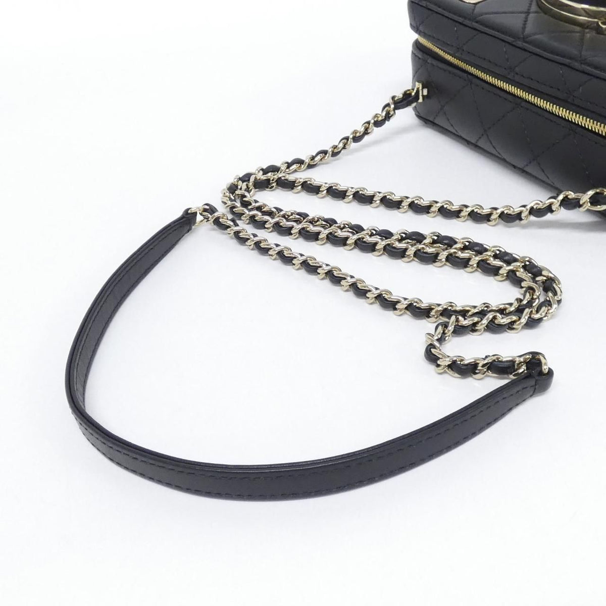 Chanel Shoulder Bag Black — view 8