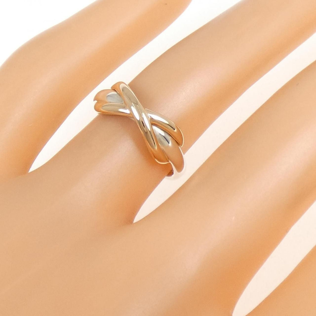 Tiffany & Co Infinity Ring — view 5