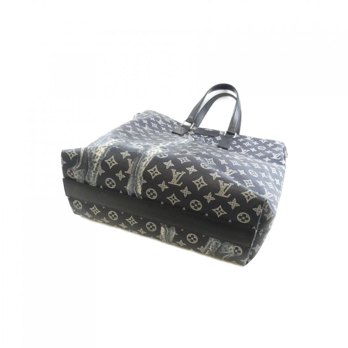 Louis Vuitton Monogram Savannah Tote Bag — view 3