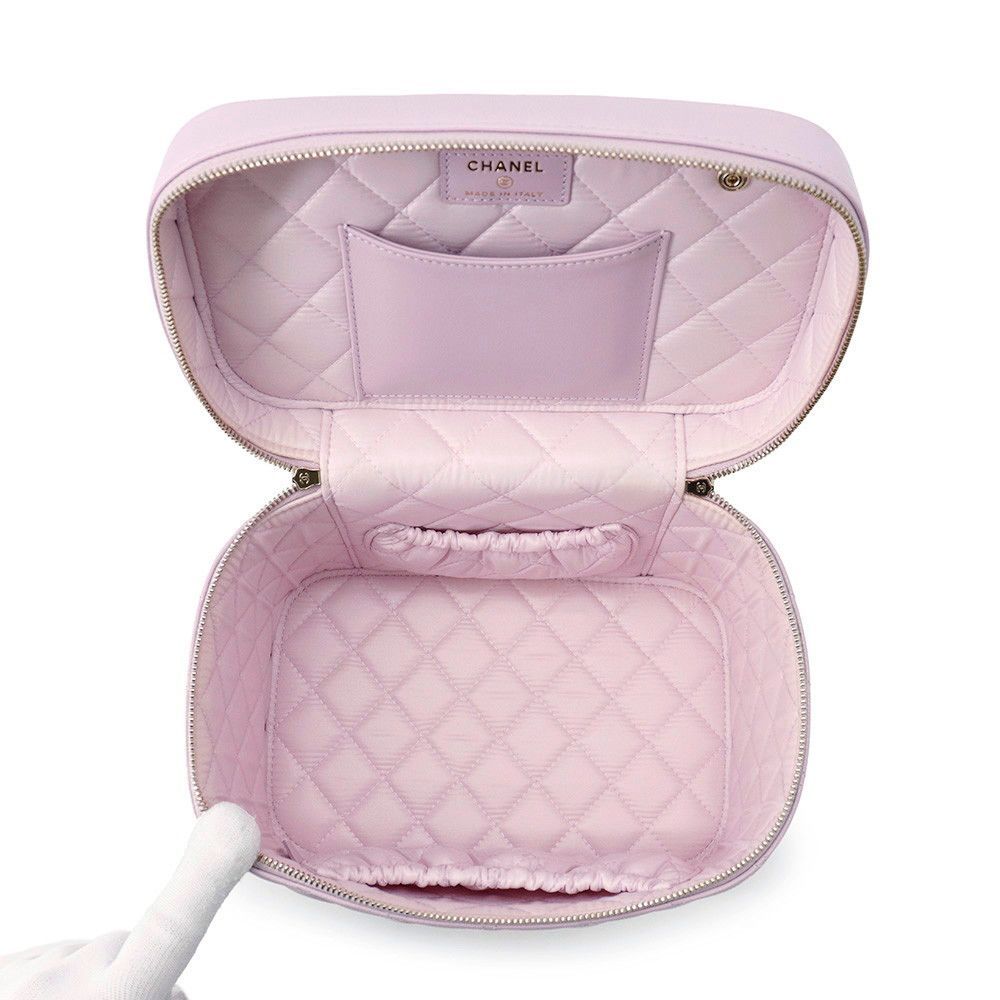 Chanel Vanity Top Handle Quilted CC Logo Caviar Leather Makeup Pouch — view 5