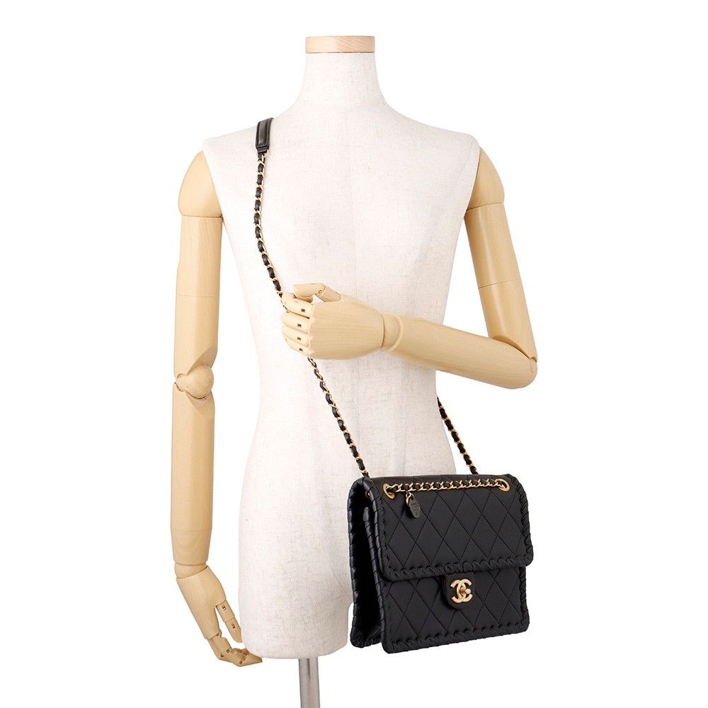 Chanel Chain Shoulder Bag Quilted CC Logo Single Flap Black — view 5