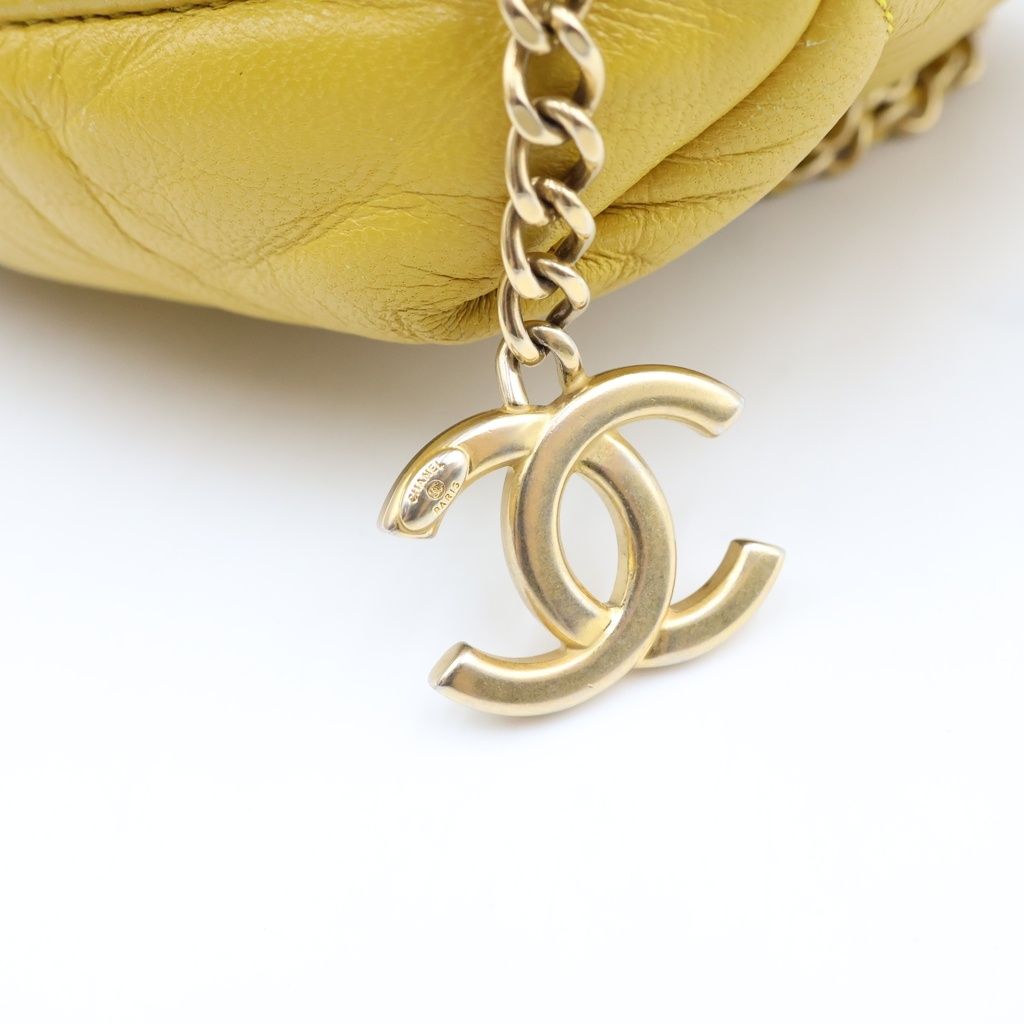 Chanel CC Logo Quilted Leather Chain Shoulder Bag Yellow — view 7