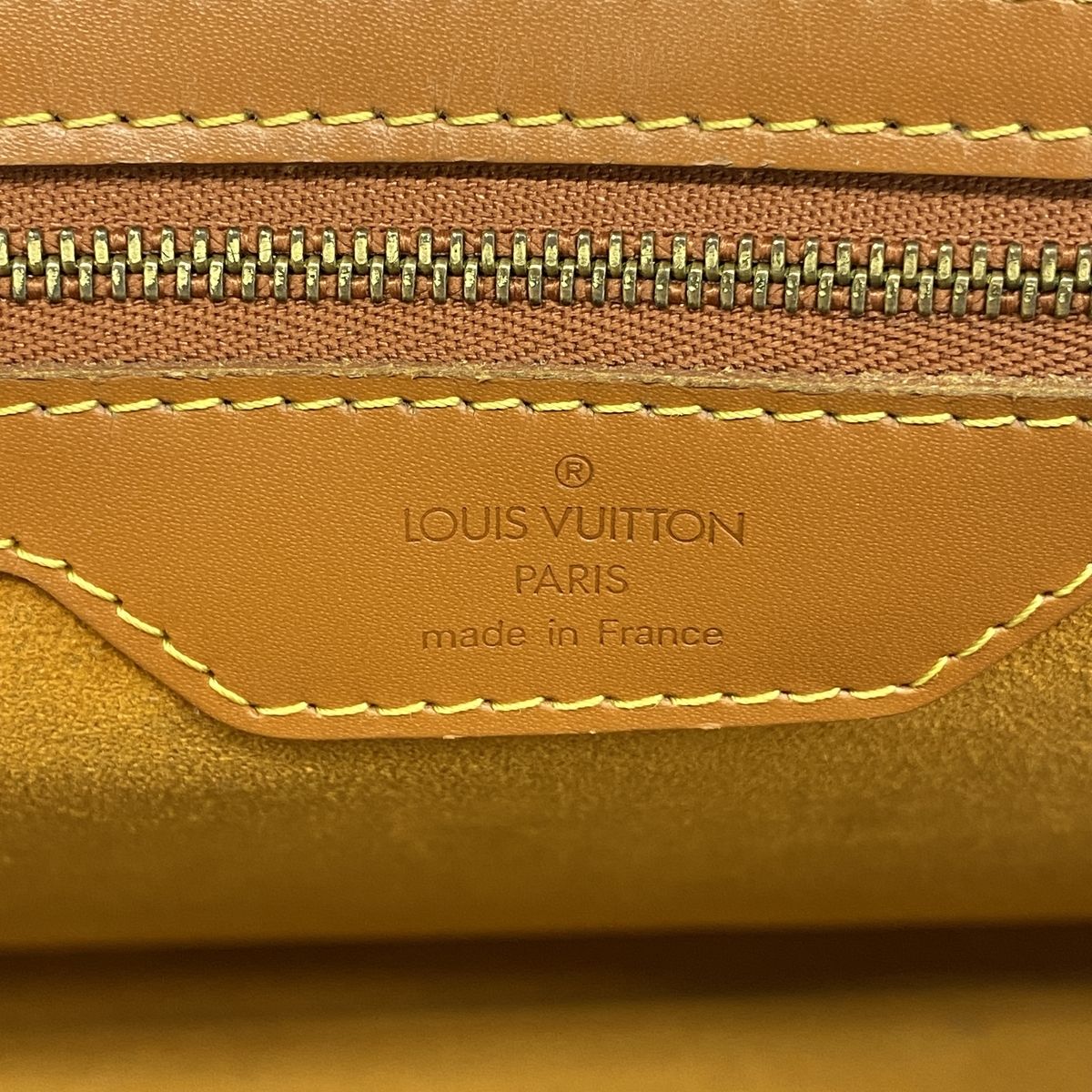 Louis Vuitton Handbag Epi Sorbonne Cipango Gold — view 5