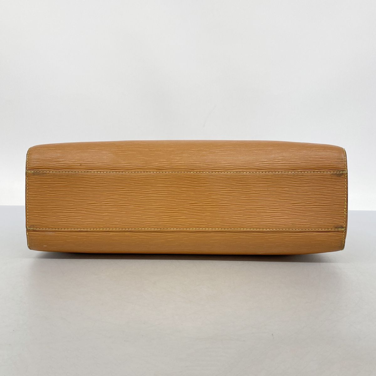 Louis Vuitton Handbag Epi Sorbonne Cipango Gold — view 3