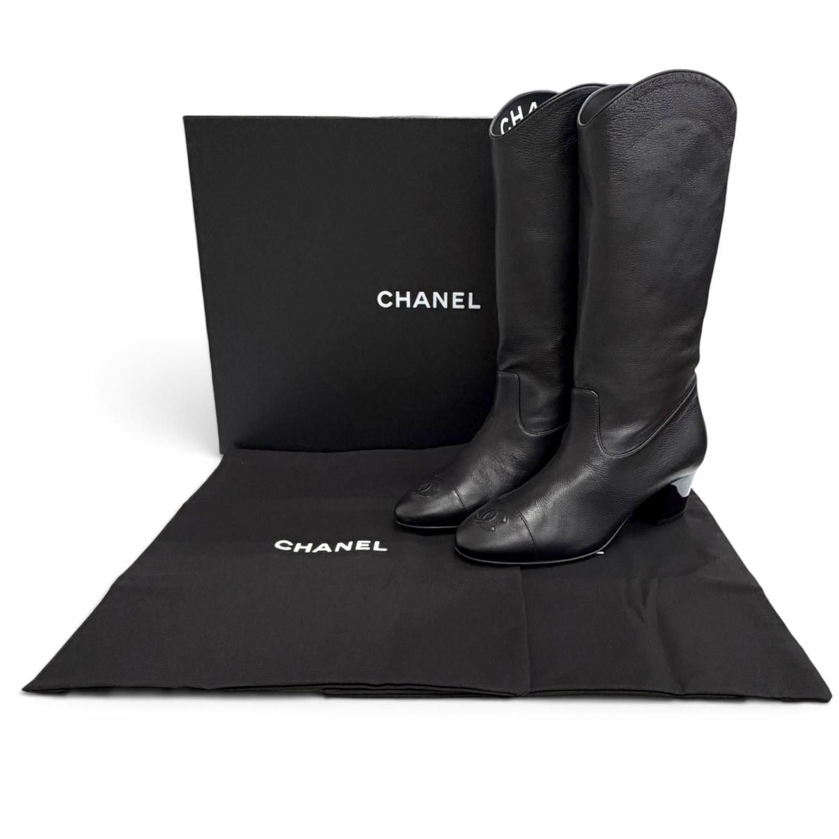 Chanel CC Logo Stitch Middle Leather Boots Jockey Black — view 2