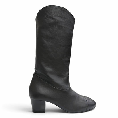 Chanel CC Logo Stitch Middle Leather Boots Jockey Black — view 7