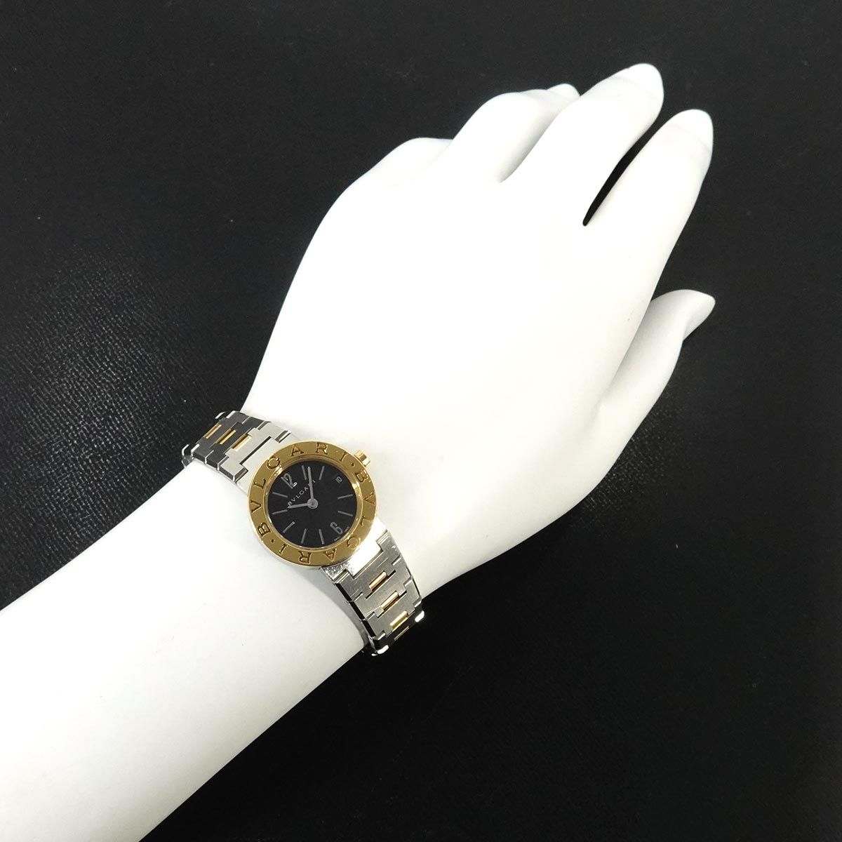 Bvlgari Watch Date Black YG Quartz — view 3