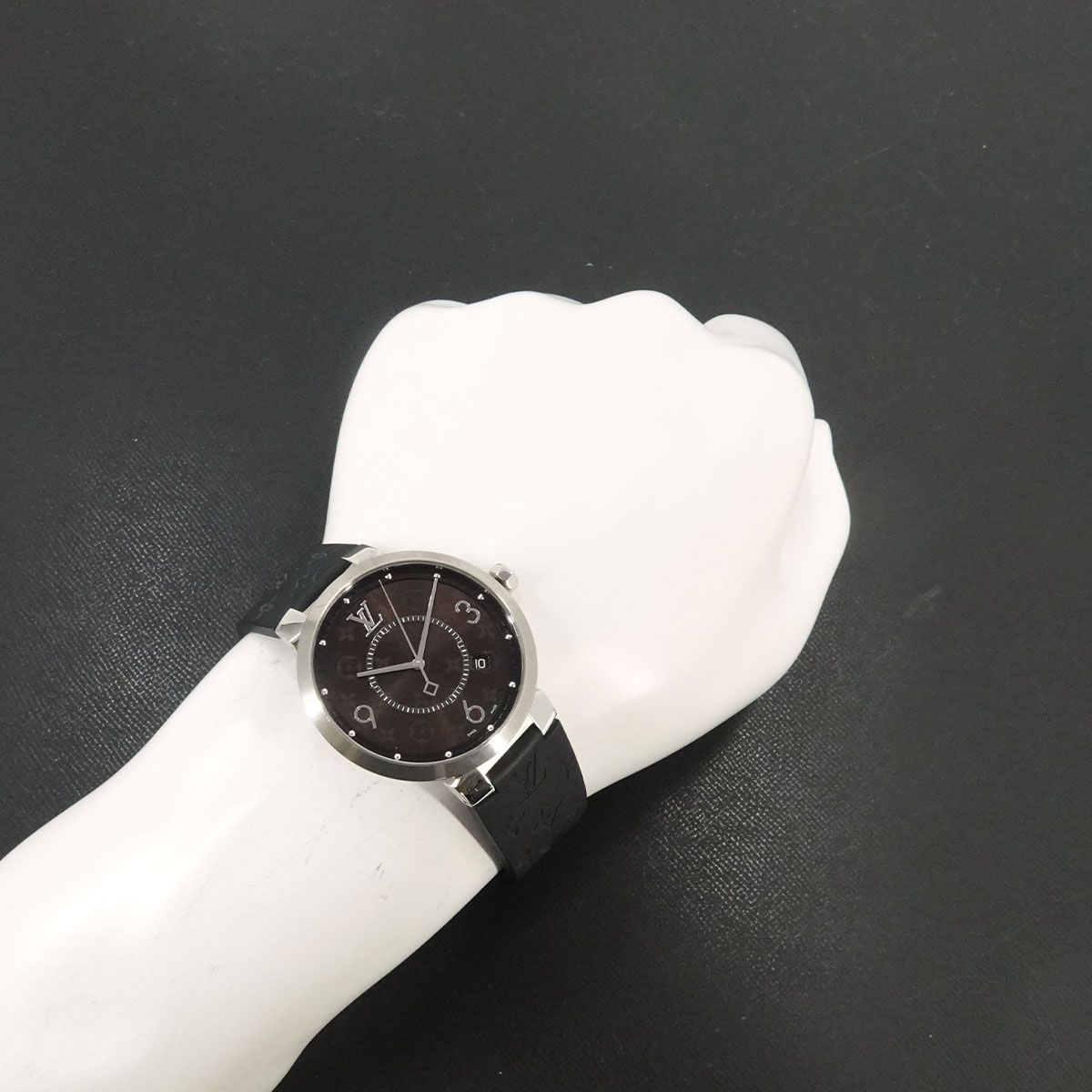 Louis Vuitton Tambour Slim Monogram Macassar GM Watch Date Quartz — view 3