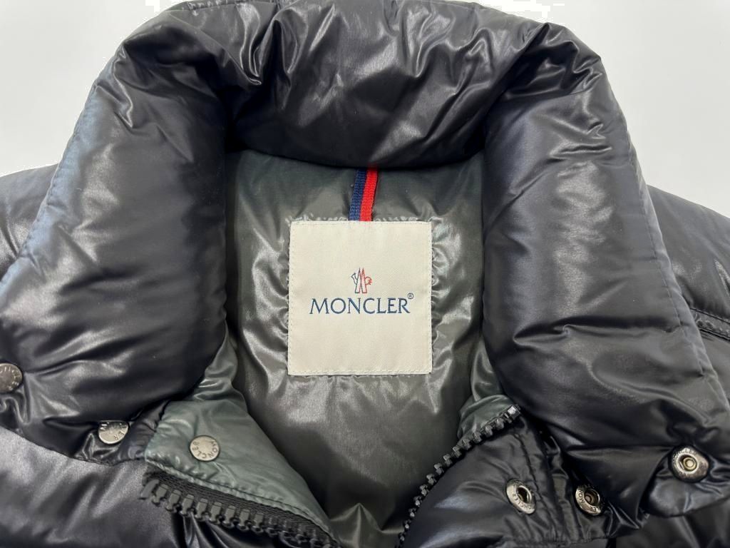Moncler Tib Gilet Down Vest Black 1 — view 3