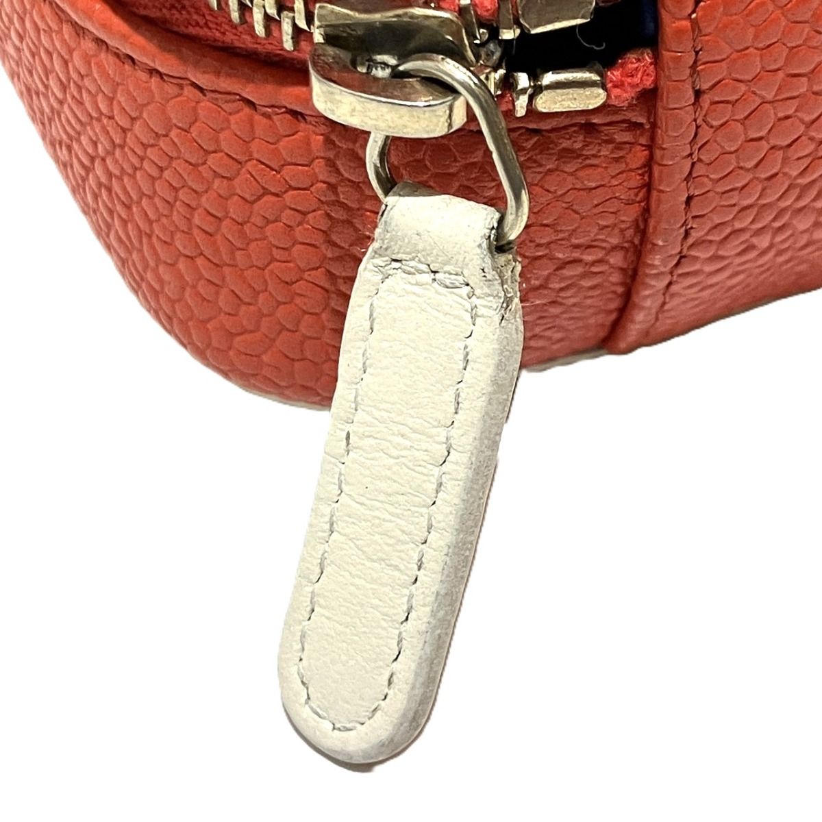 Chanel CC Logo CC Filigree Quilted Shoulder Bag Caviar Leather — view 6