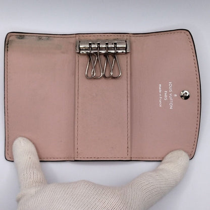Louis Vuitton Multicles 4 Magnolia Monogram Mahina Pink Key Case Key Holder — view 5