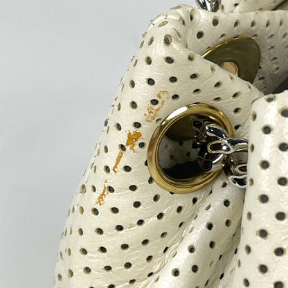 Chanel Shoulder Bag Perforated Leather White — view 4