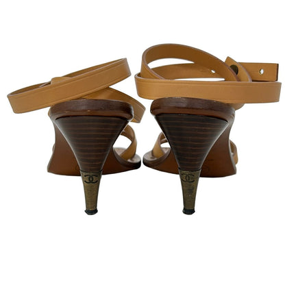Chanel Sandals Beige Leather — view 3