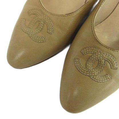 Chanel Pumps Leather Pointed Toe Middle Heels CC Logo Beige — view 3
