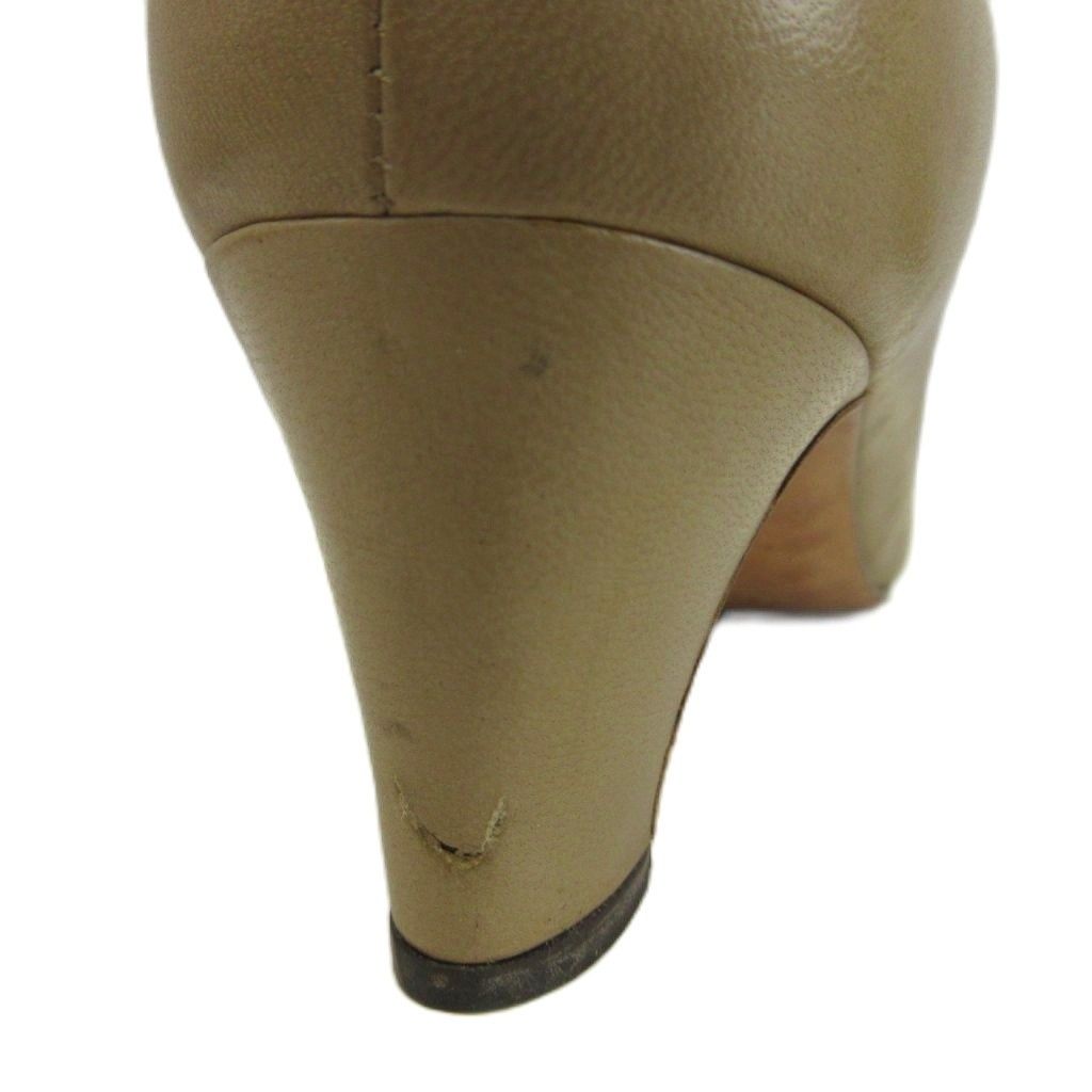 Chanel Pumps Leather Pointed Toe Middle Heels CC Logo Beige — view 8