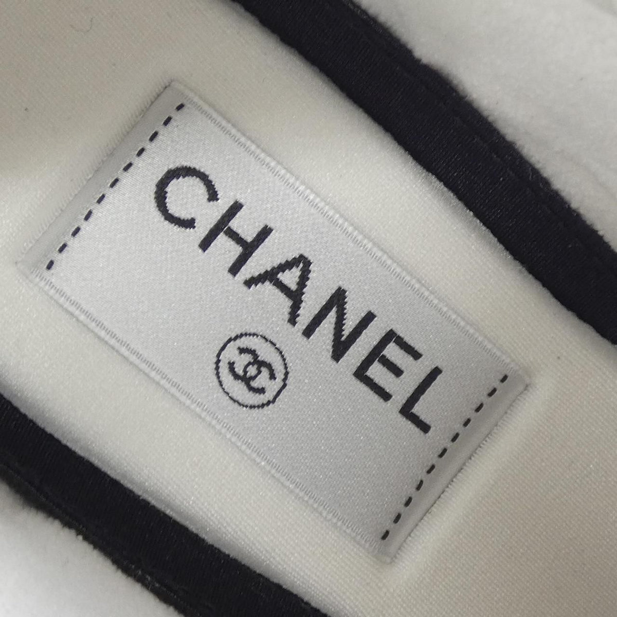 Chanel Sneakers Pink — view 6