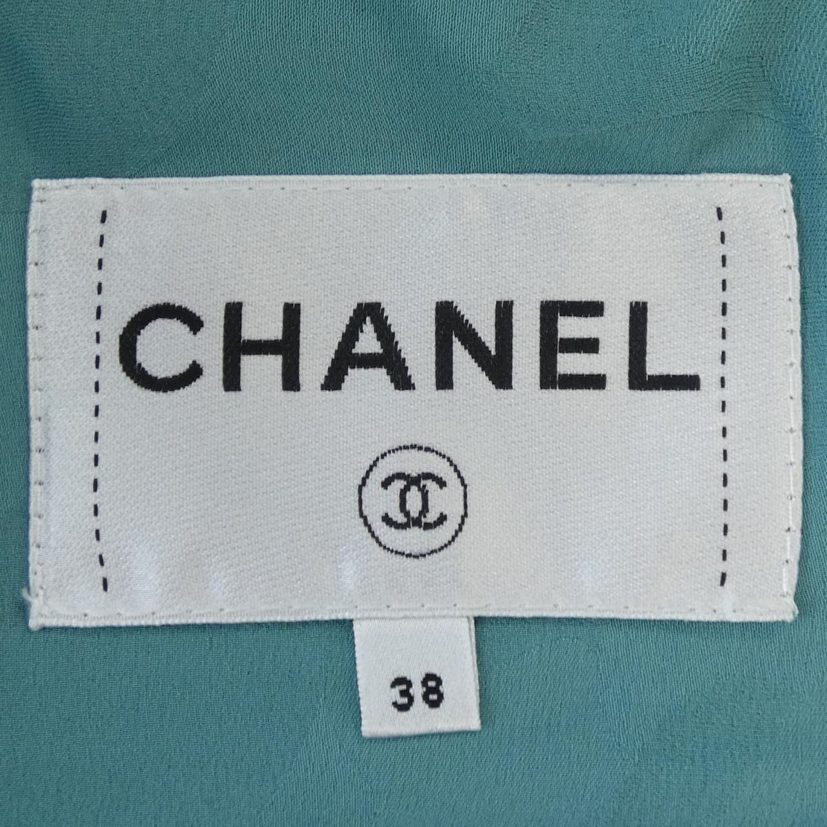 Chanel 22P Jacket Blue — view 5
