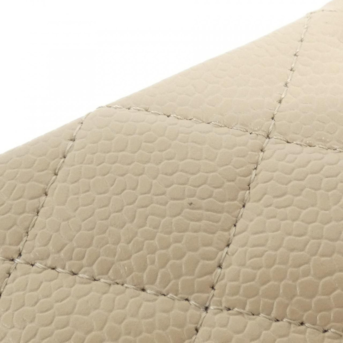 Chanel Shoulder Bag Beige — view 4
