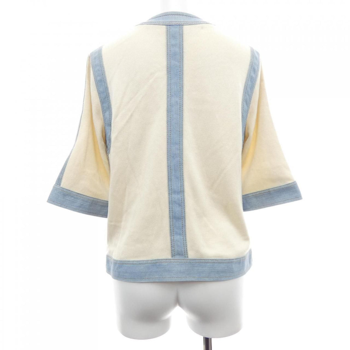 Chanel 07P Cardigan Beige — view 2
