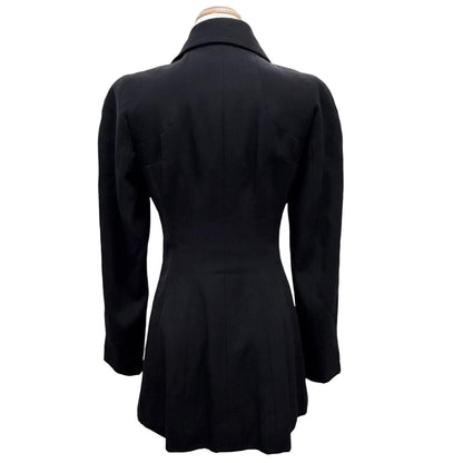 Chanel Vintage 02A Wool 100% CC Logo Tuck Button Peak Lapel Jacket Black 34 — view 4