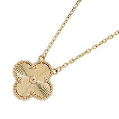 Van Cleef & Arpels Necklace Vintage Alhambra Pendant Guilloche 18k Yellow Gold
