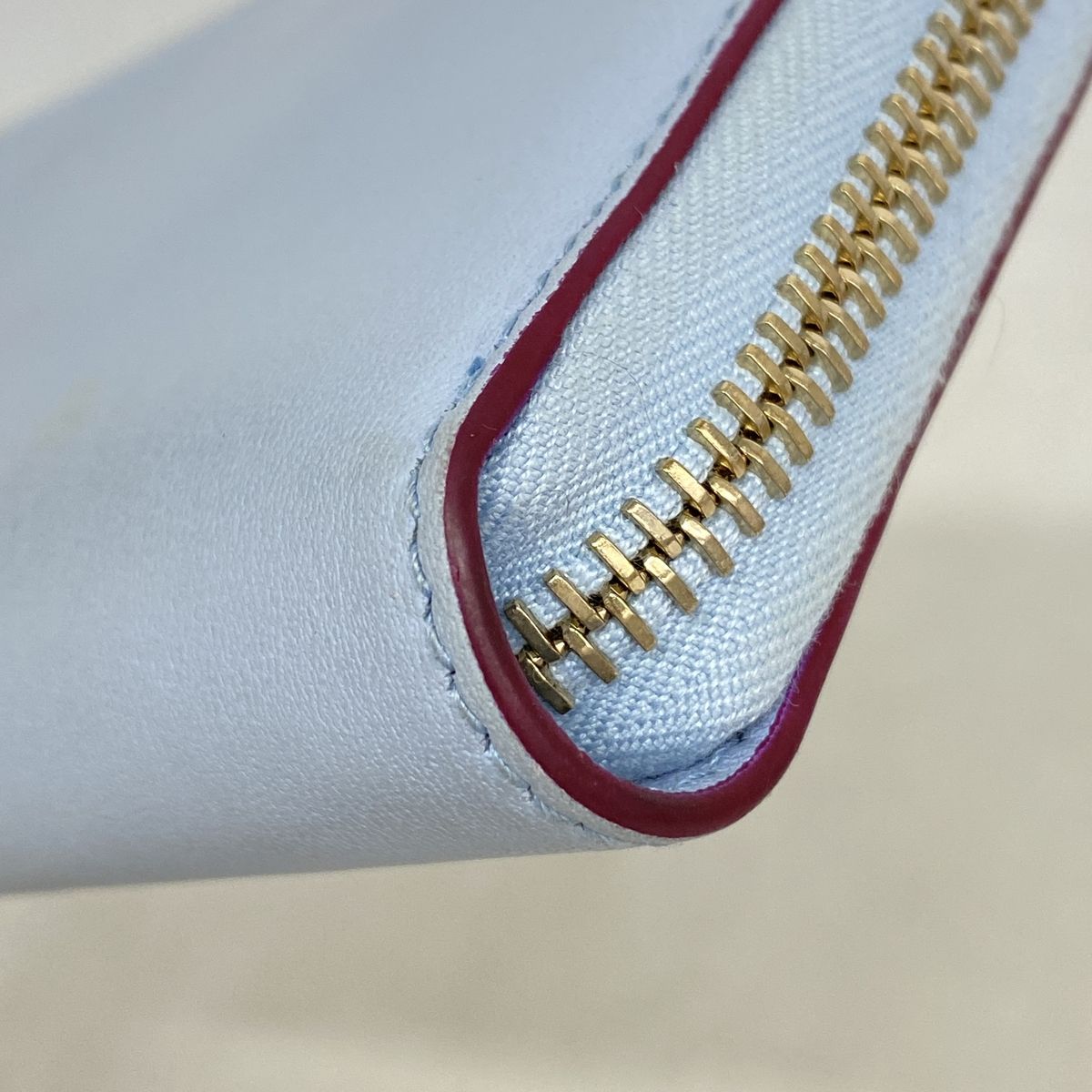 Gucci Wallet Yuko Higuchi Leather Sky Blue Bordeaux Champagne Gold — view 5