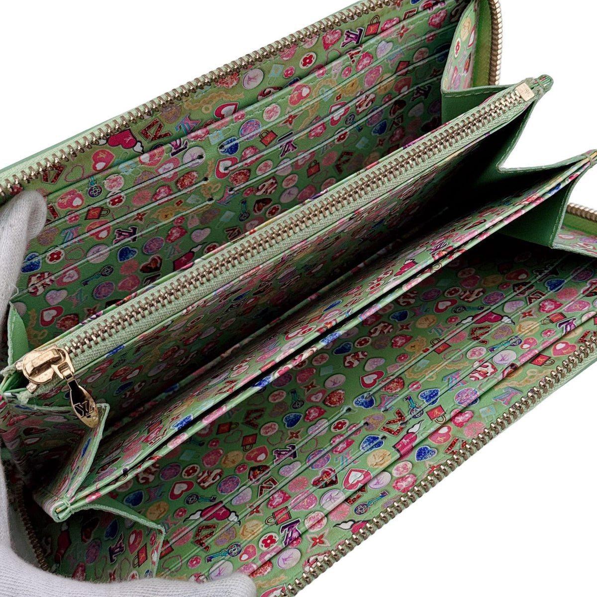 Louis Vuitton Zippy Wallet Monogram Vernis Gummy Apple Green Zip Around Patent — view 4