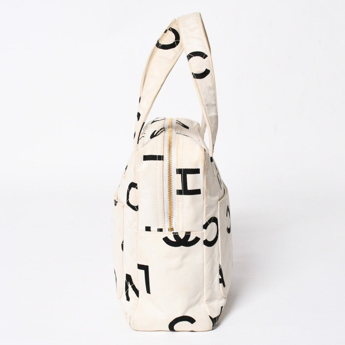 Chanel Mini Bag CC Logo Beige White Black Gold — view 4
