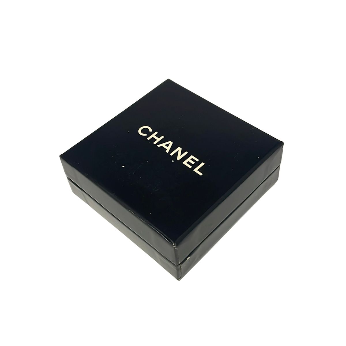 Chanel Brooch Gold CC Logo — view 5