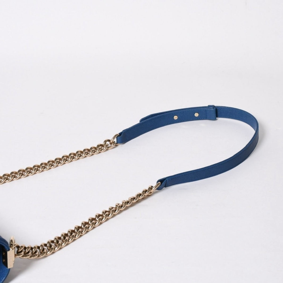 Chanel Boy 25 Chain Shoulder Bag CC Logo Caviar Leather Blue — view 7