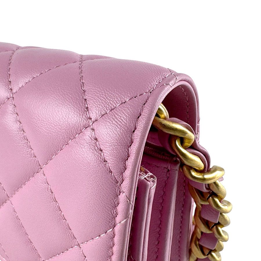 Chanel Chain Wallet Shoulder Bag — view 7