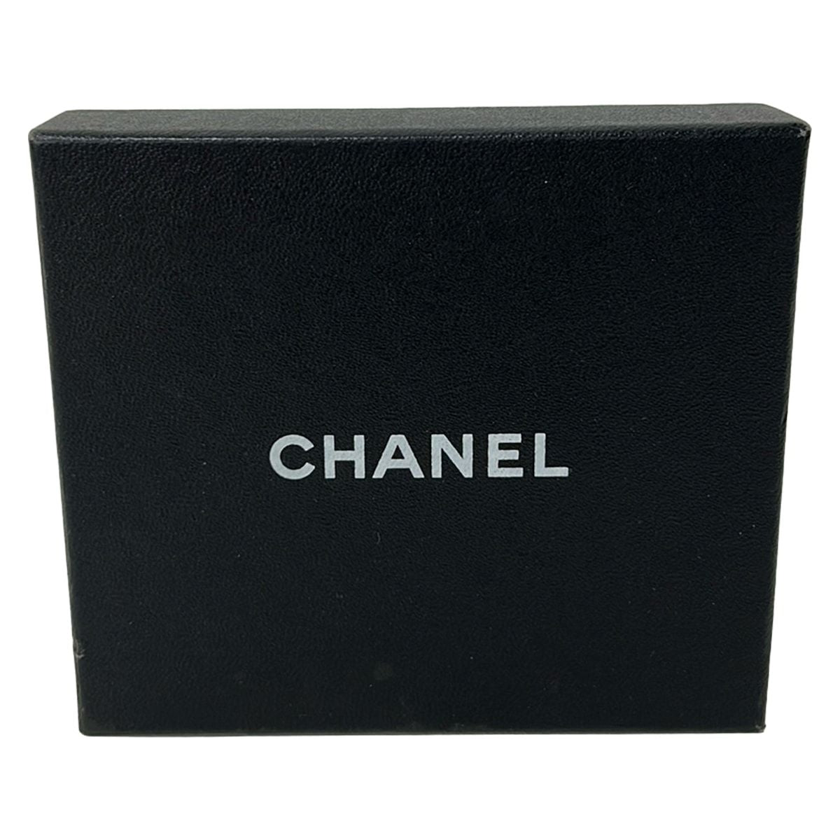 Chanel Trifold Wallet Red CC Logo Gold Leather — view 5