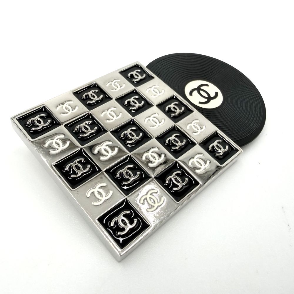 Chanel Brooch CC Logo Record Motif 04P Silver Black — view 3