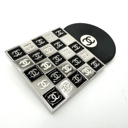 Chanel Brooch CC Logo Record Motif 04P Silver Black — view 3