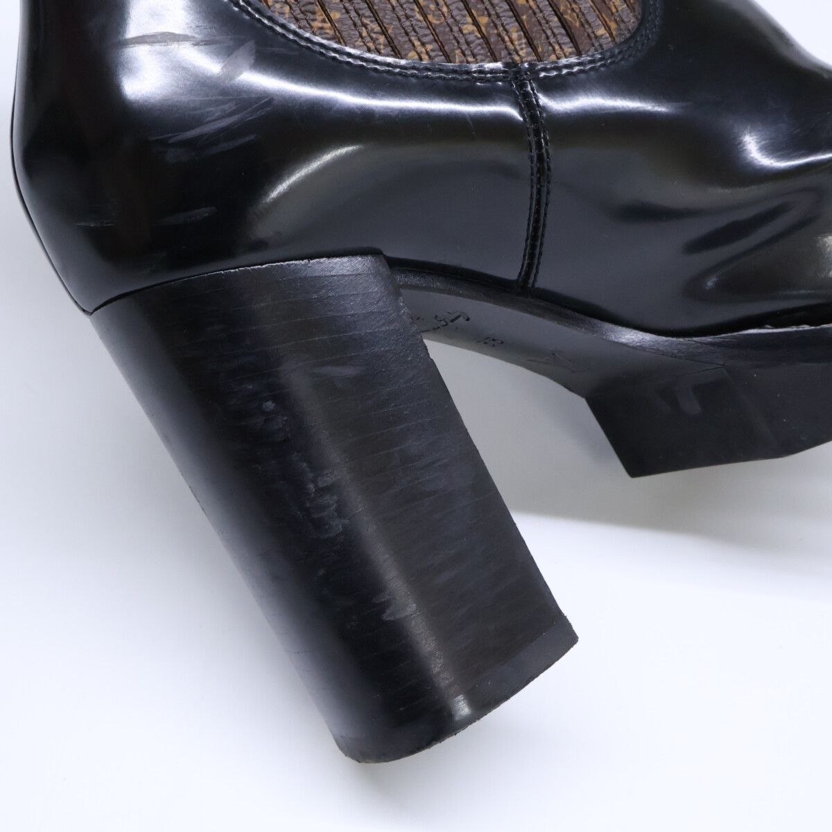 Louis Vuitton Star Trail Line Monogram Leather Ankle Boots — view 8